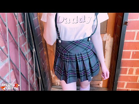 ❤️ Schoolgirl Sikini derinden Sucks ve sınıflar yerine sikikleri. ️ Porno bize %tr.porn-milf300.ru ❌️